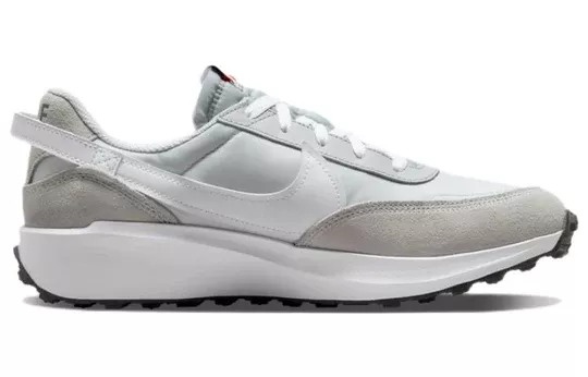 NIKE WAFFLE DEBUT