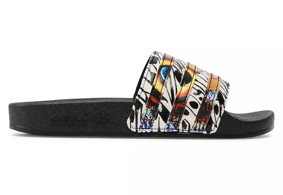 ADILETTE W